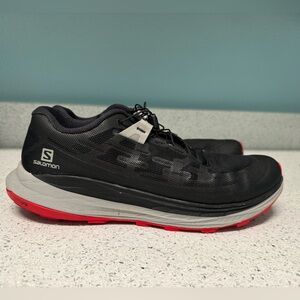 Men’s Salomon Ultra Glide trail running shoes